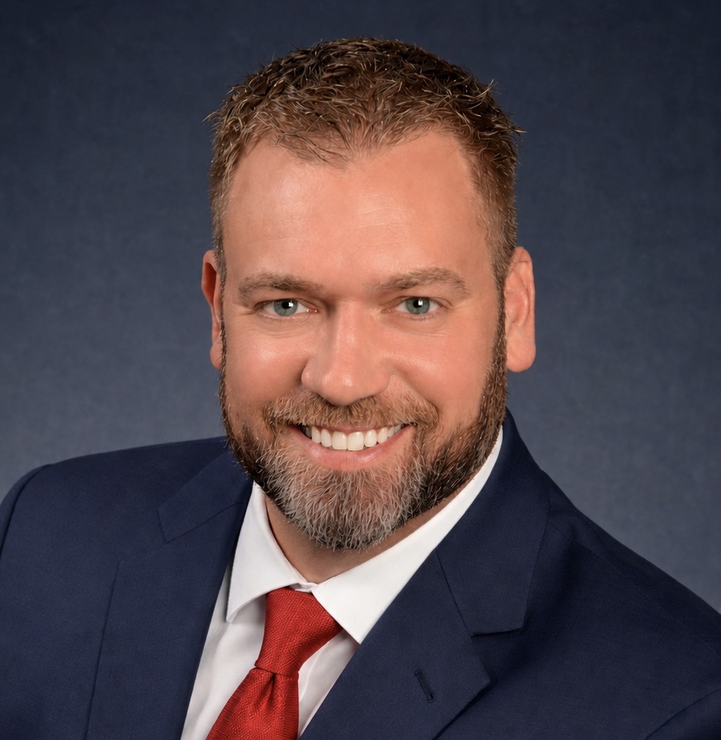 Joel Albert Headshot